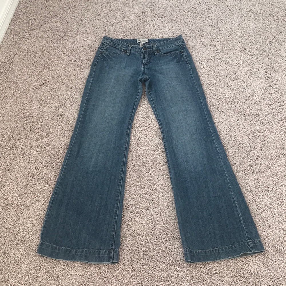 BCBGeneration Bell Bottom size 27 jeans